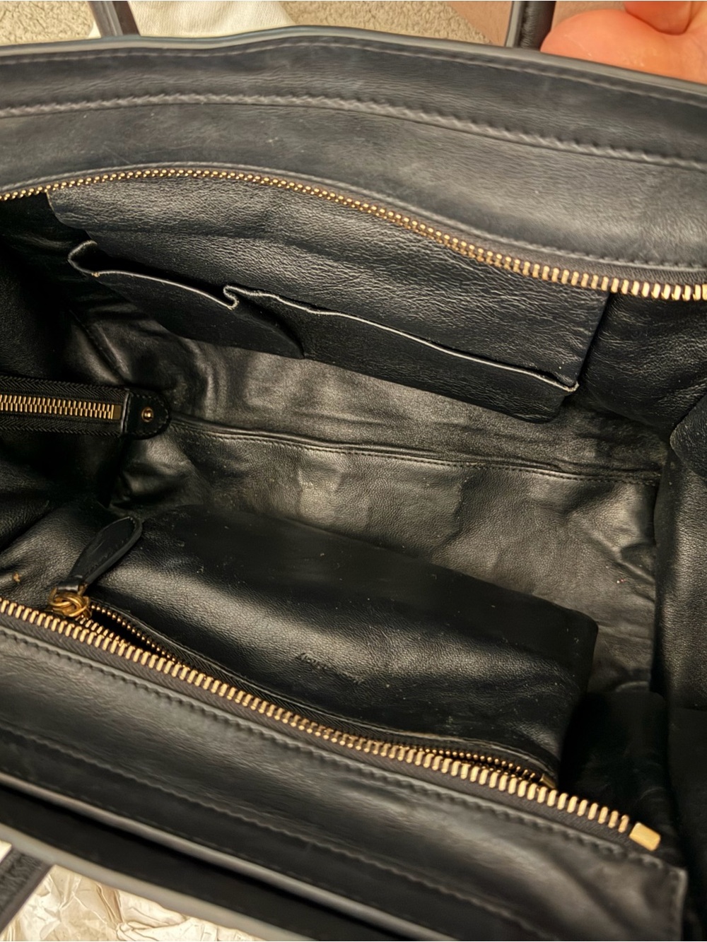 Celine Luggage Black Leather Tote - Picture 4 of 8